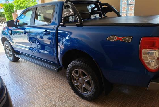 FORD RANGER 2.2 XLS 4X4 CD 16V DIESEL 4P AUTOMÁTICO